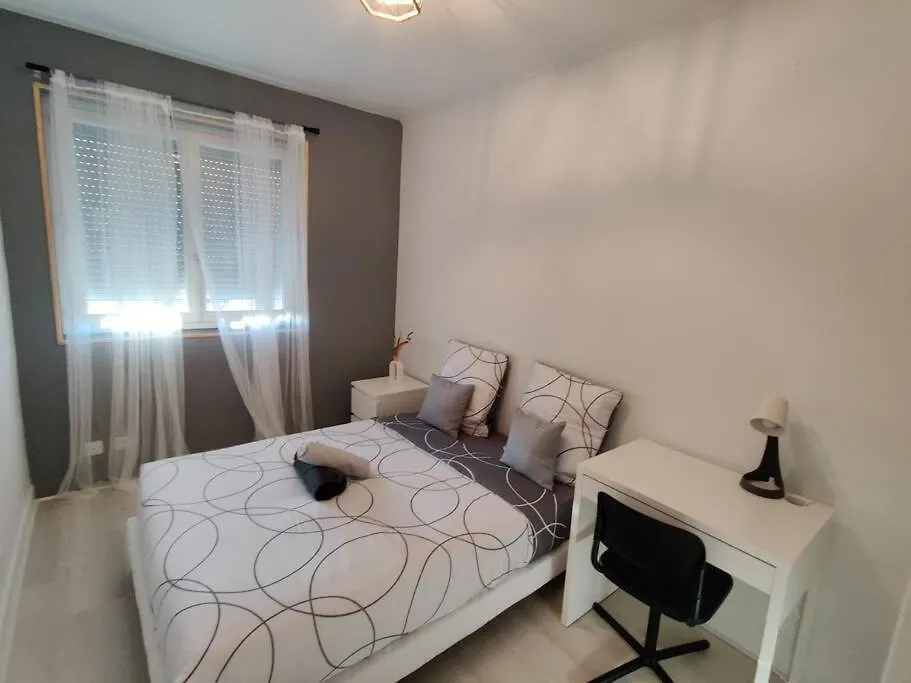 Appartement Meuble F4 Centre Clermont-Ferrand Proche Gare Sncf, Stade Rugby, Jaude, Apartment