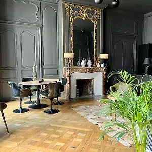 Apartment Luxueux 2 Pieces 65m2 Particulier Xvii Ieme Siecle-centre Historique, Clermont-Ferrand