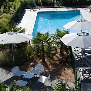 4* Отель Novotel